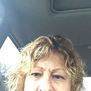 Meet your Posher, Kay